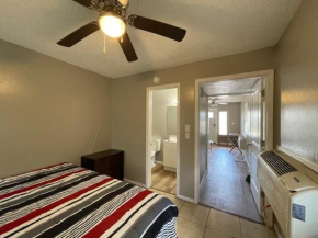 One Bed 1 Bath with Full Kitchen near Fort Sill